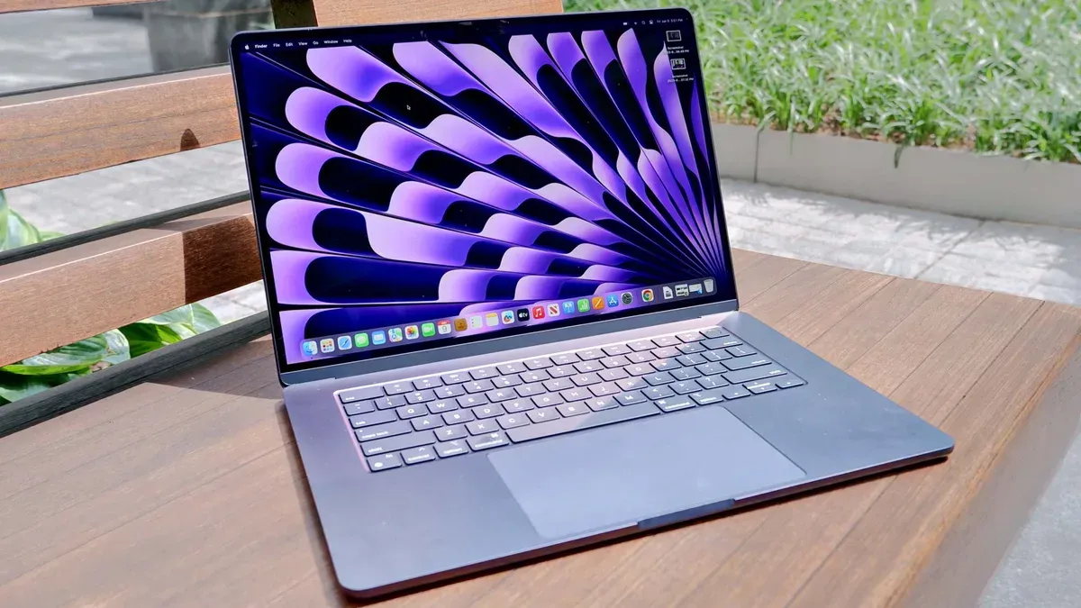 Evaluate the MacBook Air M5’s overall features for your needs – MacBook Air M5 does it have SD card slot