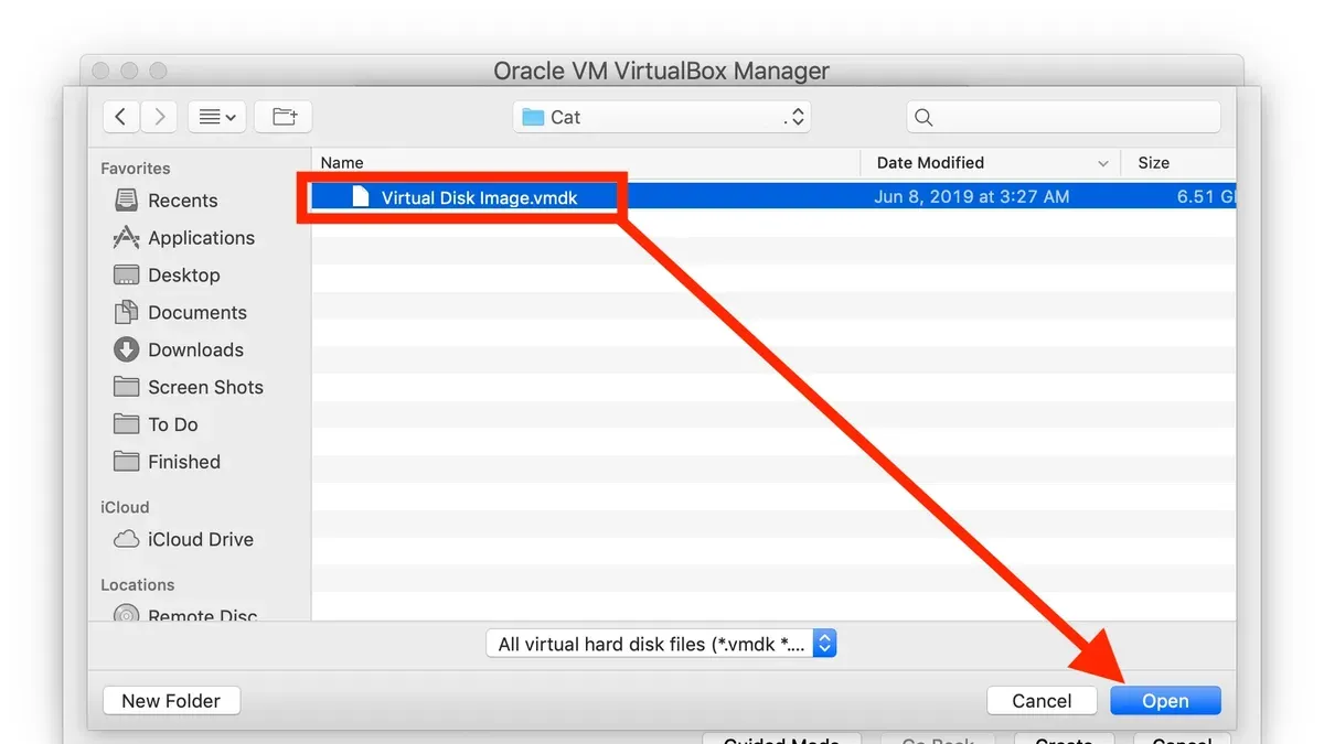 How to open.vmdk file on Mac displayed on MacBook screen with virtual machine software