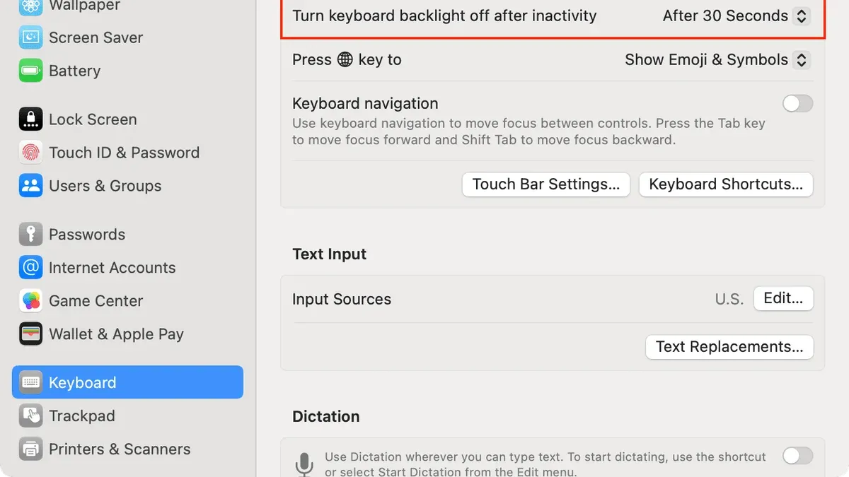 Mac keyboard with backlight turned off automatically on Mac