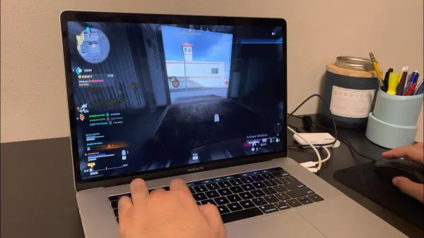 MacBook Air M3 running Call of Duty Warzone showing gaming performance